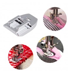 Pied pour fermeture invisible