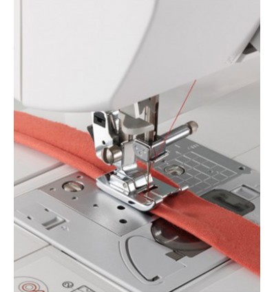 Pied pour fabriquer son passepoil