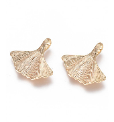 Pendentif feuille de ginko doré à l'or fin