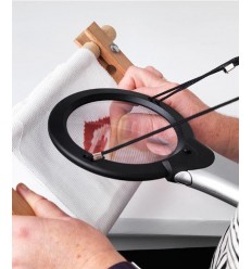 Lampe à broder avec LED