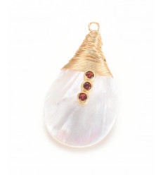 Pendentif perle de culture avec étoile plaquée or