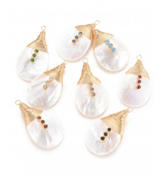 Pendentif perle de culture avec étoile plaquée or