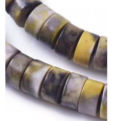 Chapelet Heishi en pierre de jade teintée 5mm