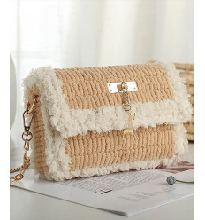 Sac canvas en plastique à broder