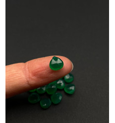 Goutte à facette "onyx vert"