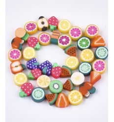 chapelet fruits en polymère (+/-40pcs)
