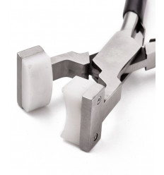 Pince à bijoux mâchoire