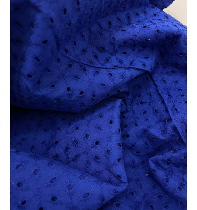 Tissu broderie anglaise - bleu électrique