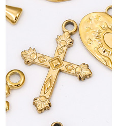 pendentif croix moyenne en acier inoxydable (1pc)