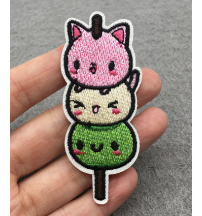 Ecusson brochette de chats