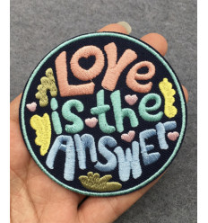 Ecusson Lover is the answer