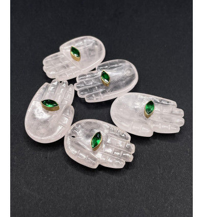 Quartz rose - pendentif main en pierre