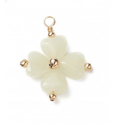 Pendentif trèfle en jade écru