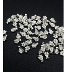 Pendentif intercalaire petite fleur suspendue (1pc)