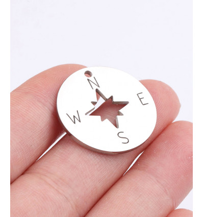Pendentif médaille points cardinaux