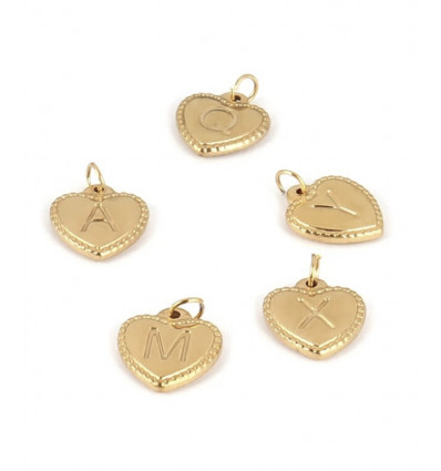 Pendentif coeur gravé d'une lettre de l'alphabet en acier