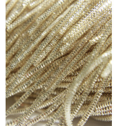 Cannetille frisée à broder (+/-2m)