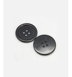 15mm - Bouton noir classique 4 trous