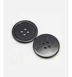 18mm - Bouton noir classique 4 trous