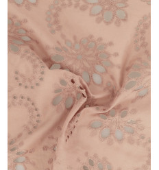 Broderie anglaise rose poudre