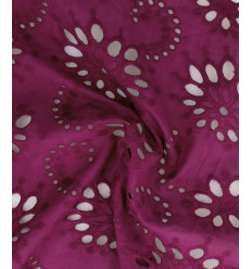 Broderie anglaise cyclamen