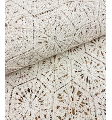 Tissu en mailles crochetées