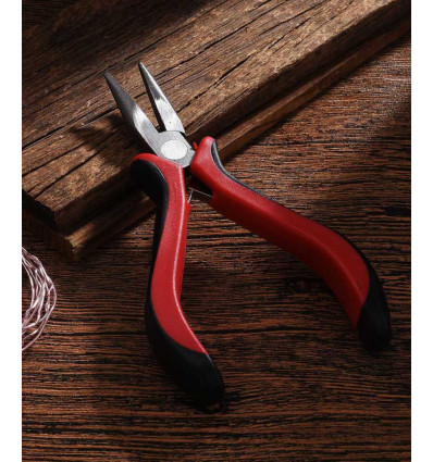 Pince à bijoux à bou fin