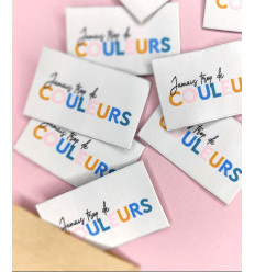 Etiquettes à coudre “Jamais trop de couleurs”