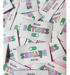 Etiquettes à coudre “Mode bêtises”