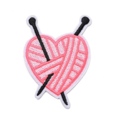 Ecusson pelote coeur rose